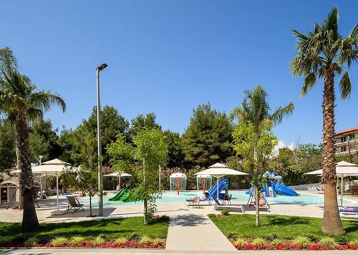 Portes Nea Poteidaia