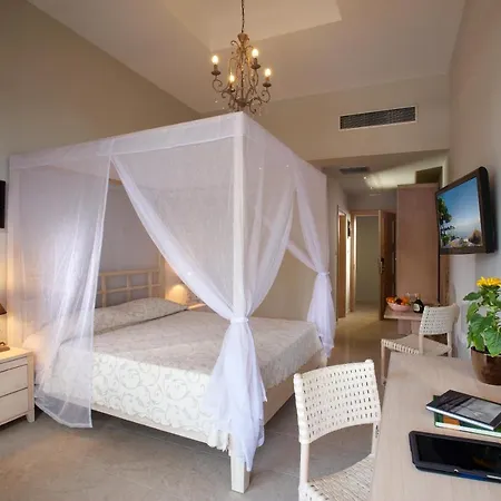 Portes Üdülőközpont Néa Potídea