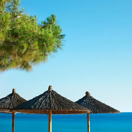 Üdülőközpont Portes 4*