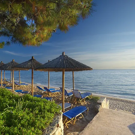 Üdülőközpont Portes 4*