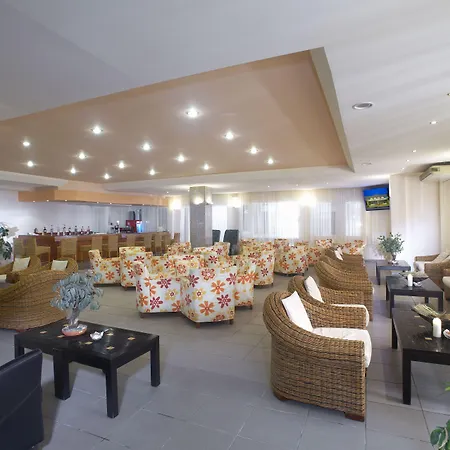 Üdülőközpont Portes