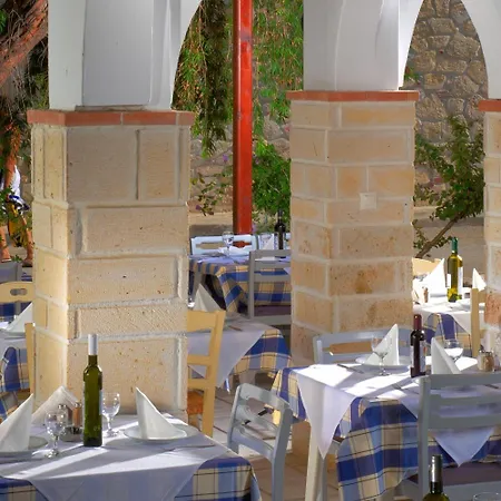 Üdülőközpont Portes