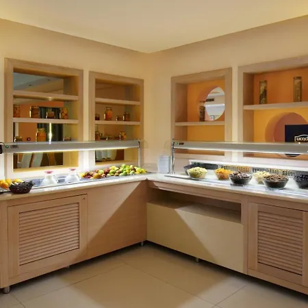 Üdülőközpont Portes