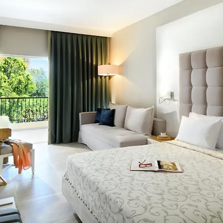 Üdülőközpont Portes